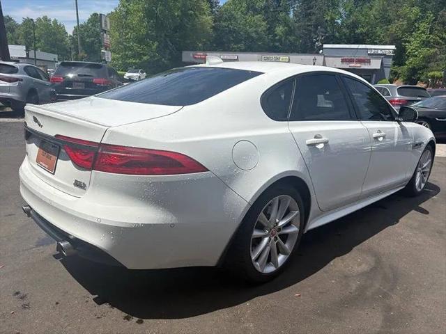 2017 Jaguar XF 35t R-Sport