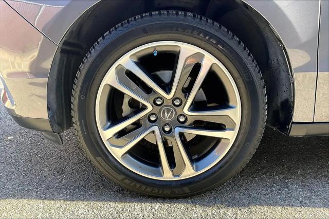 2017 Acura MDX w/Advance Package