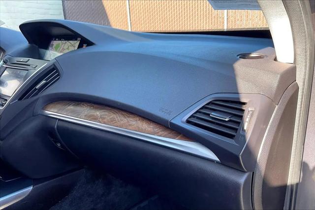 2017 Acura MDX w/Advance Package