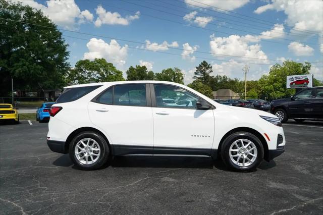 2022 Chevrolet Equinox FWD 1FL