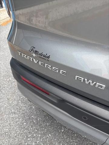 2026 Chevrolet Traverse AWD LT