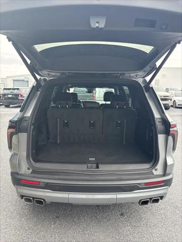 2026 Chevrolet Traverse AWD LT