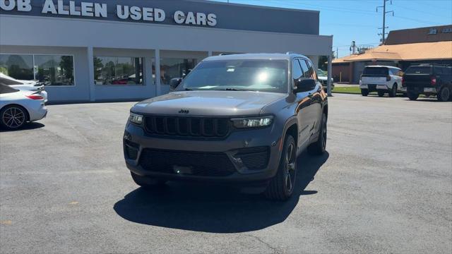 2023 Jeep Grand Cherokee Altitude 4x4