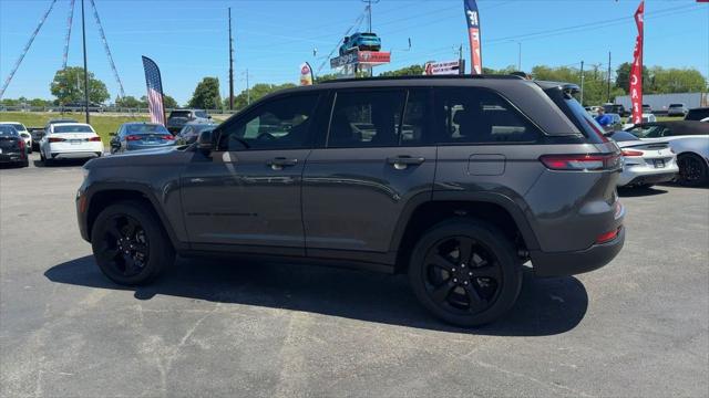 2023 Jeep Grand Cherokee Altitude 4x4