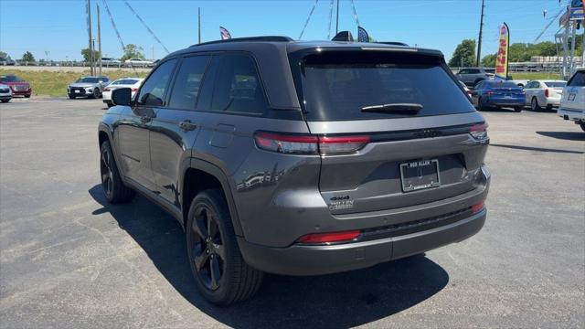2023 Jeep Grand Cherokee Altitude 4x4