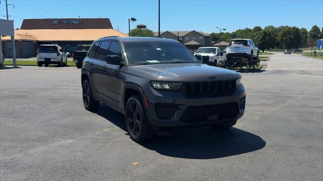 2023 Jeep Grand Cherokee Altitude 4x4