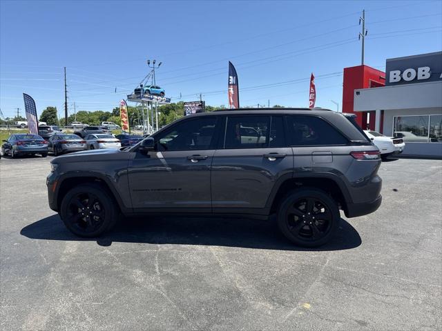 2023 Jeep Grand Cherokee Altitude 4x4