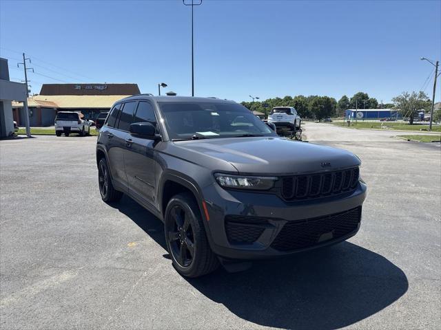 2023 Jeep Grand Cherokee Altitude 4x4