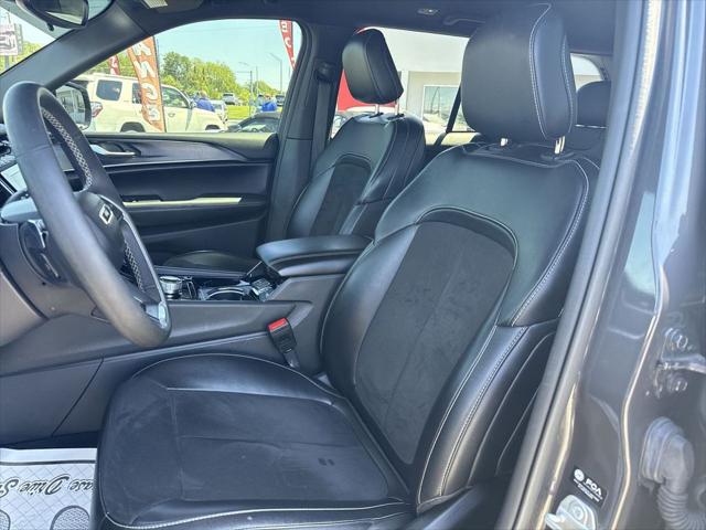 2023 Jeep Grand Cherokee Altitude 4x4