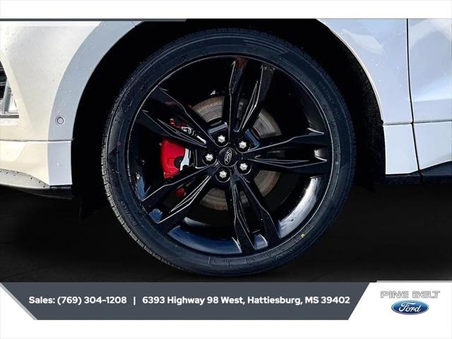 2024 Ford Edge ST