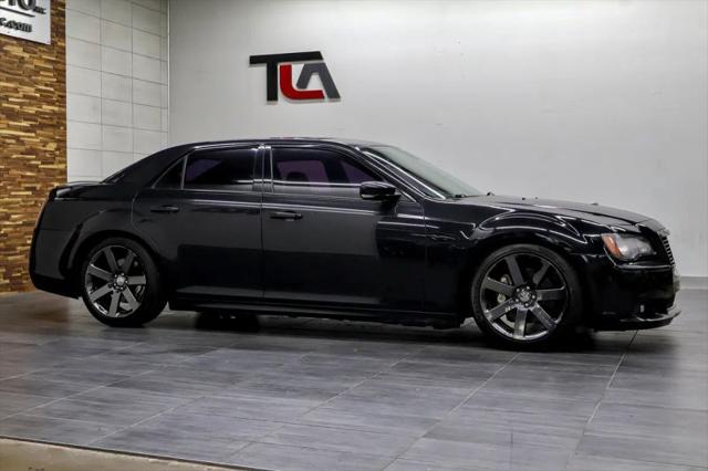 2014 Chrysler 300 SRT8