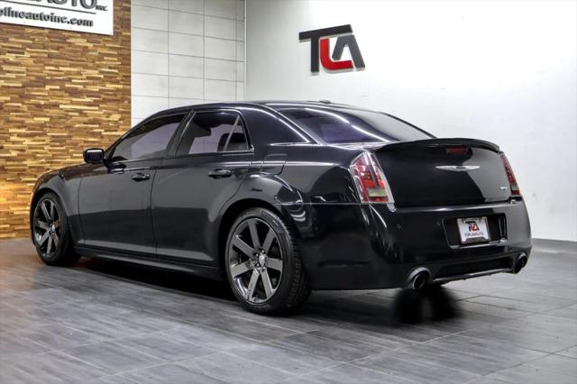 2014 Chrysler 300 SRT8