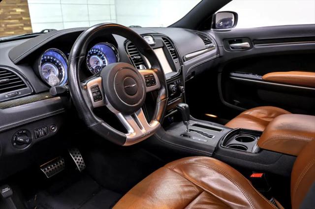 2014 Chrysler 300 SRT8