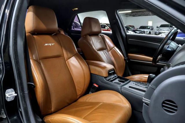 2014 Chrysler 300 SRT8