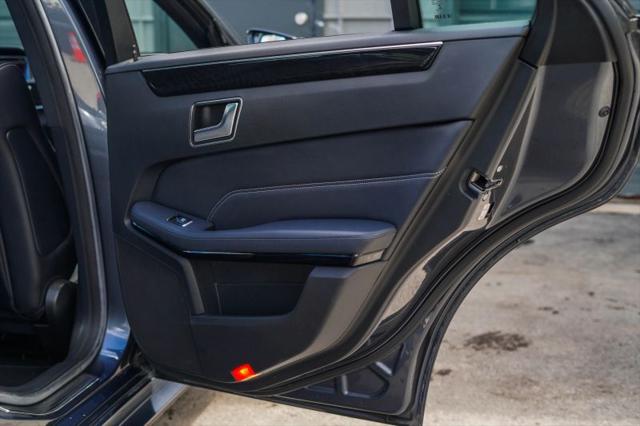 2015 Mercedes-Benz E 250 BlueTEC E 250 BlueTEC
