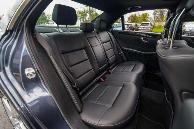 2015 Mercedes-Benz E 250 BlueTEC E 250 BlueTEC
