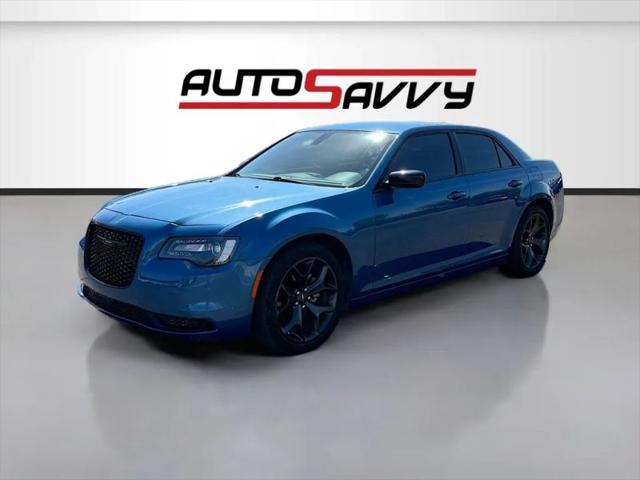 2023 Chrysler 300 Touring