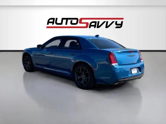 2023 Chrysler 300 Touring