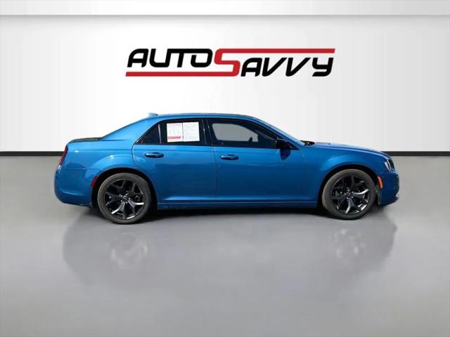 2023 Chrysler 300 Touring