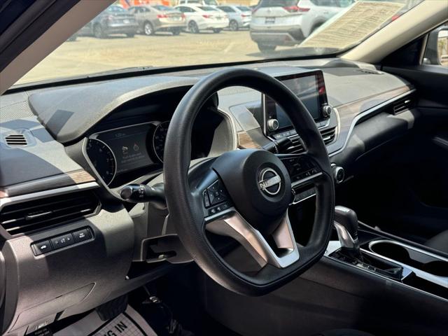 2024 Nissan Altima SV FWD