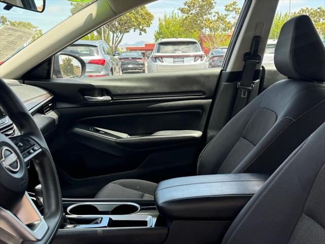 2024 Nissan Altima SV FWD