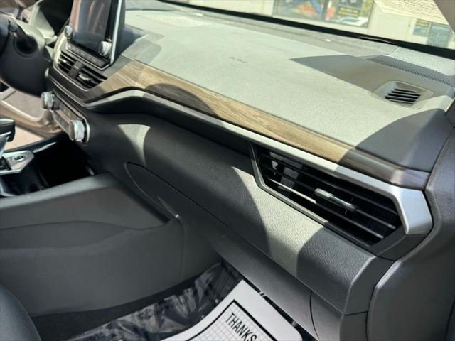 2024 Nissan Altima SV FWD