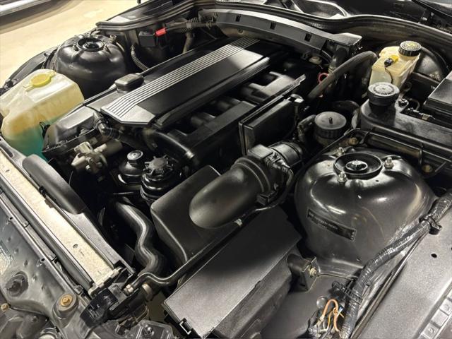 2002 BMW Z3 3.0i