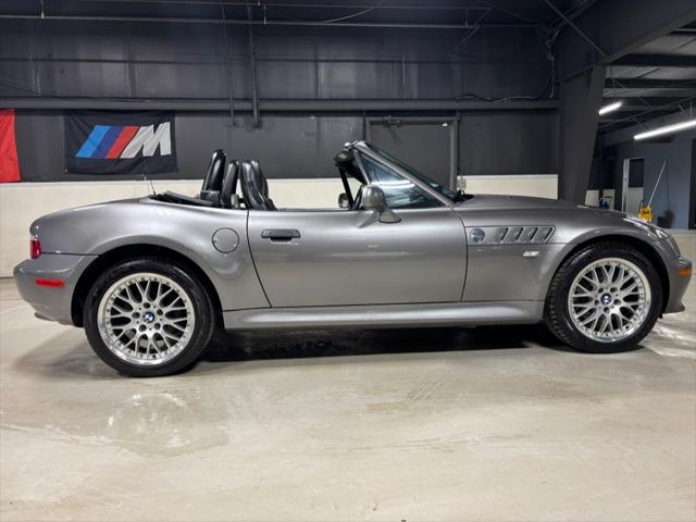 2002 BMW Z3 3.0i