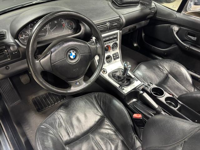 2002 BMW Z3 3.0i