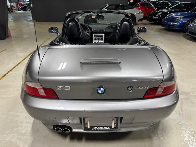 2002 BMW Z3 3.0i