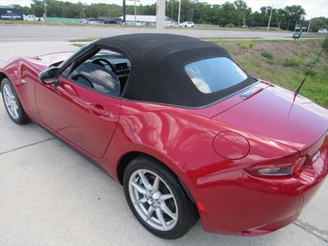 2016 Mazda MX-5 Sport