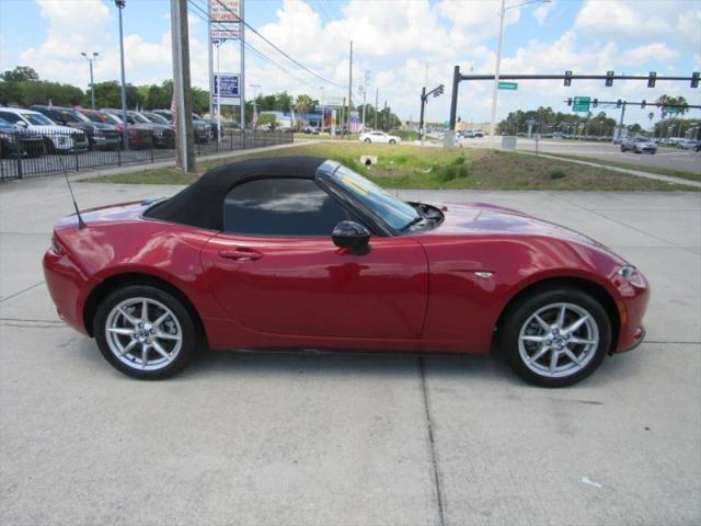 2016 Mazda MX-5 Sport