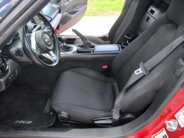 2016 Mazda MX-5 Sport