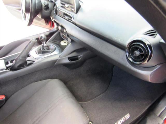 2016 Mazda MX-5 Sport