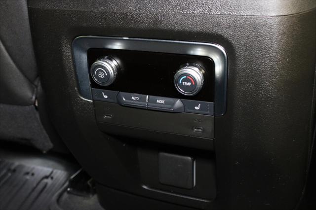 2025 GMC Yukon XL AT4 4WD