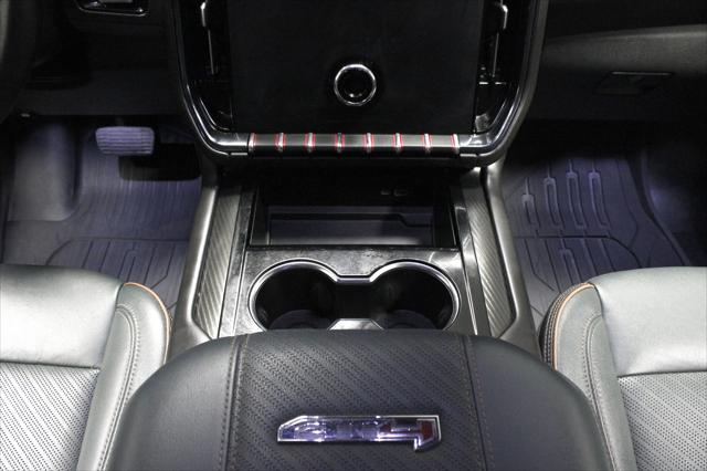 2025 GMC Yukon XL AT4 4WD