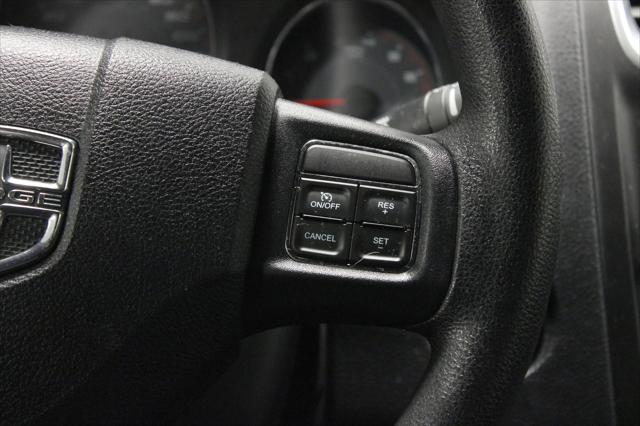 2012 Dodge Avenger SE