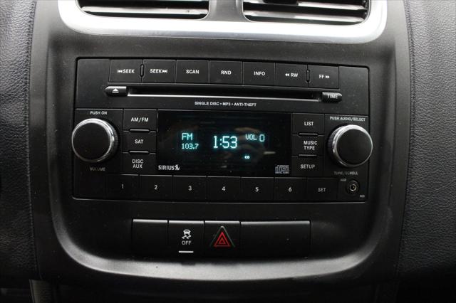 2012 Dodge Avenger SE