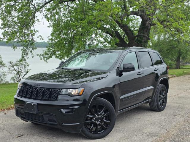2017 Jeep Grand Cherokee Altitude 4x4 for sale in Nevada, TX