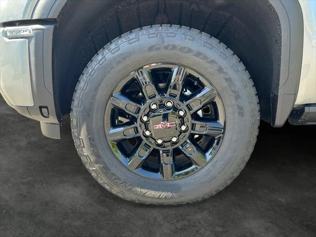 2026 GMC Sierra 3500HD Crew Cab, Long Bed, AT4, 4WD