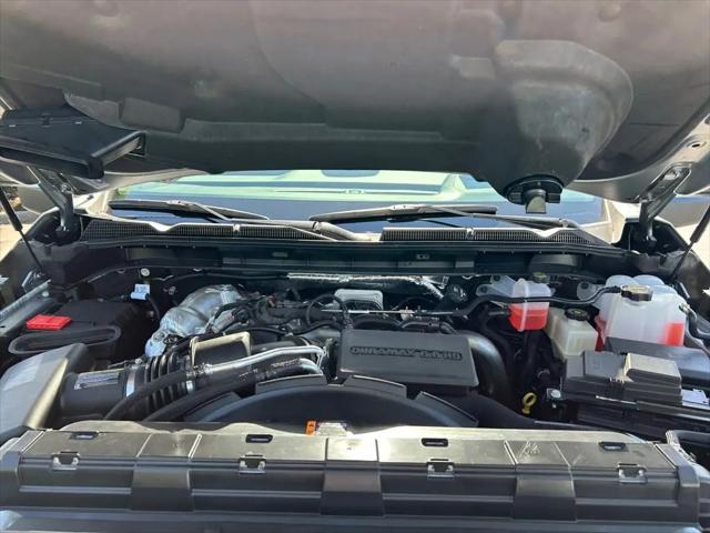 2026 GMC Sierra 3500HD Crew Cab, Long Bed, AT4, 4WD