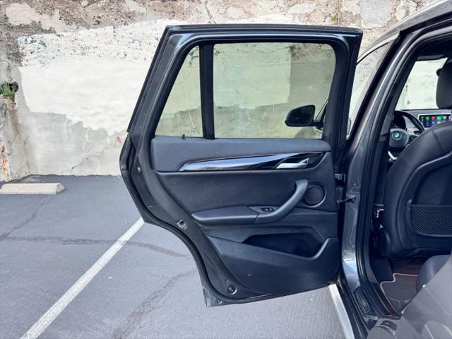 2021 BMW X1 sDrive28i