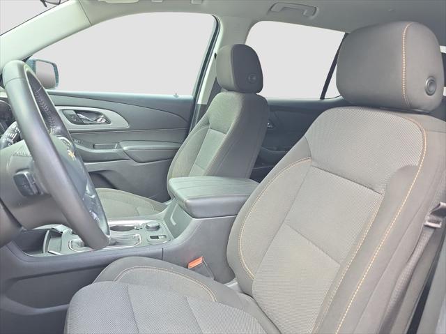 2020 Chevrolet Traverse FWD LT Cloth