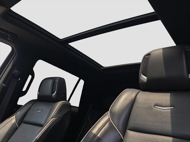 2022 Cadillac Escalade 4WD Sport