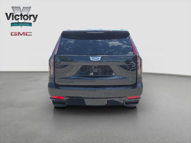 2022 Cadillac Escalade 4WD Sport
