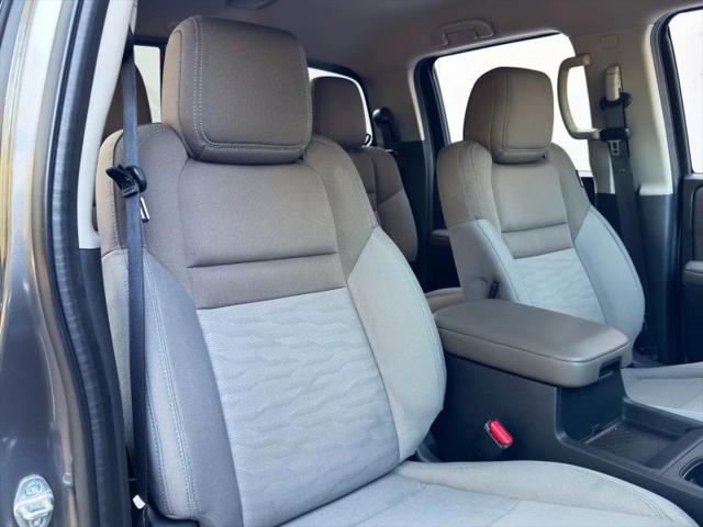 2022 Nissan Frontier Crew Cab SV 4x2