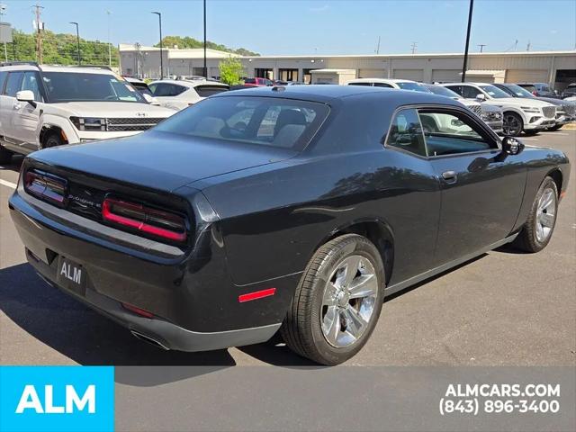 2015 Dodge Challenger SXT