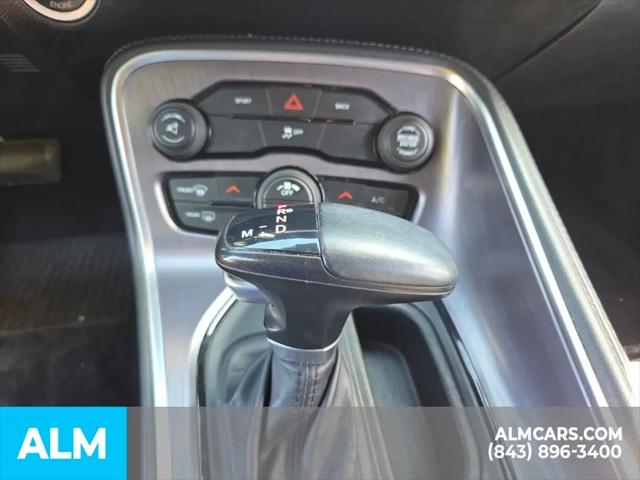 2015 Dodge Challenger SXT