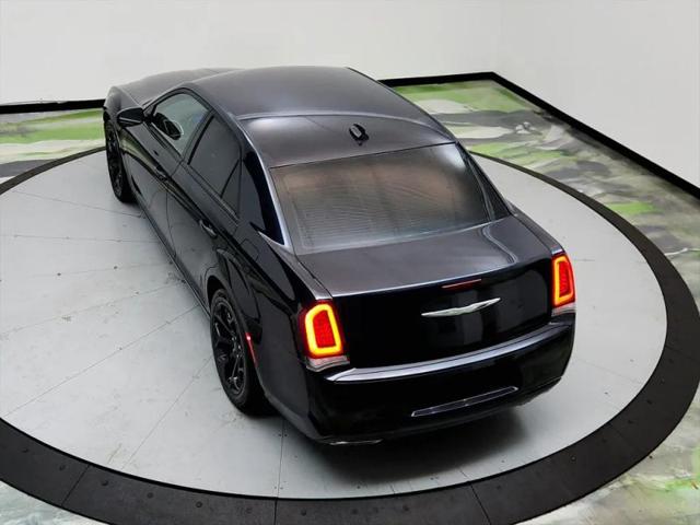 2019 Chrysler 300 Touring