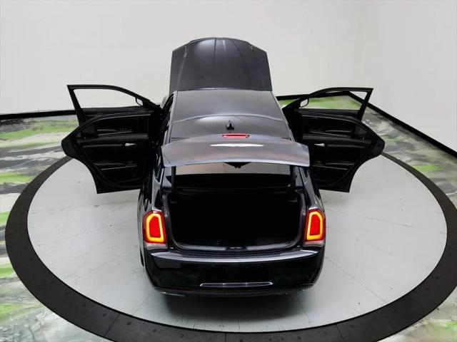 2019 Chrysler 300 Touring